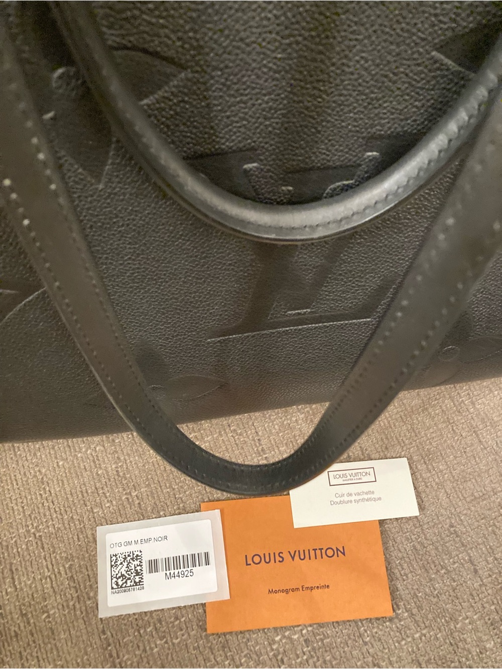 Louis Vuitton Black Embossed Monogram Onthego Tote - Picture 10 of 15